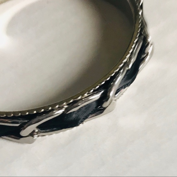 Chain Link Black Ribbon Silvertone Bangle Bracelet - Picture 4 of 5